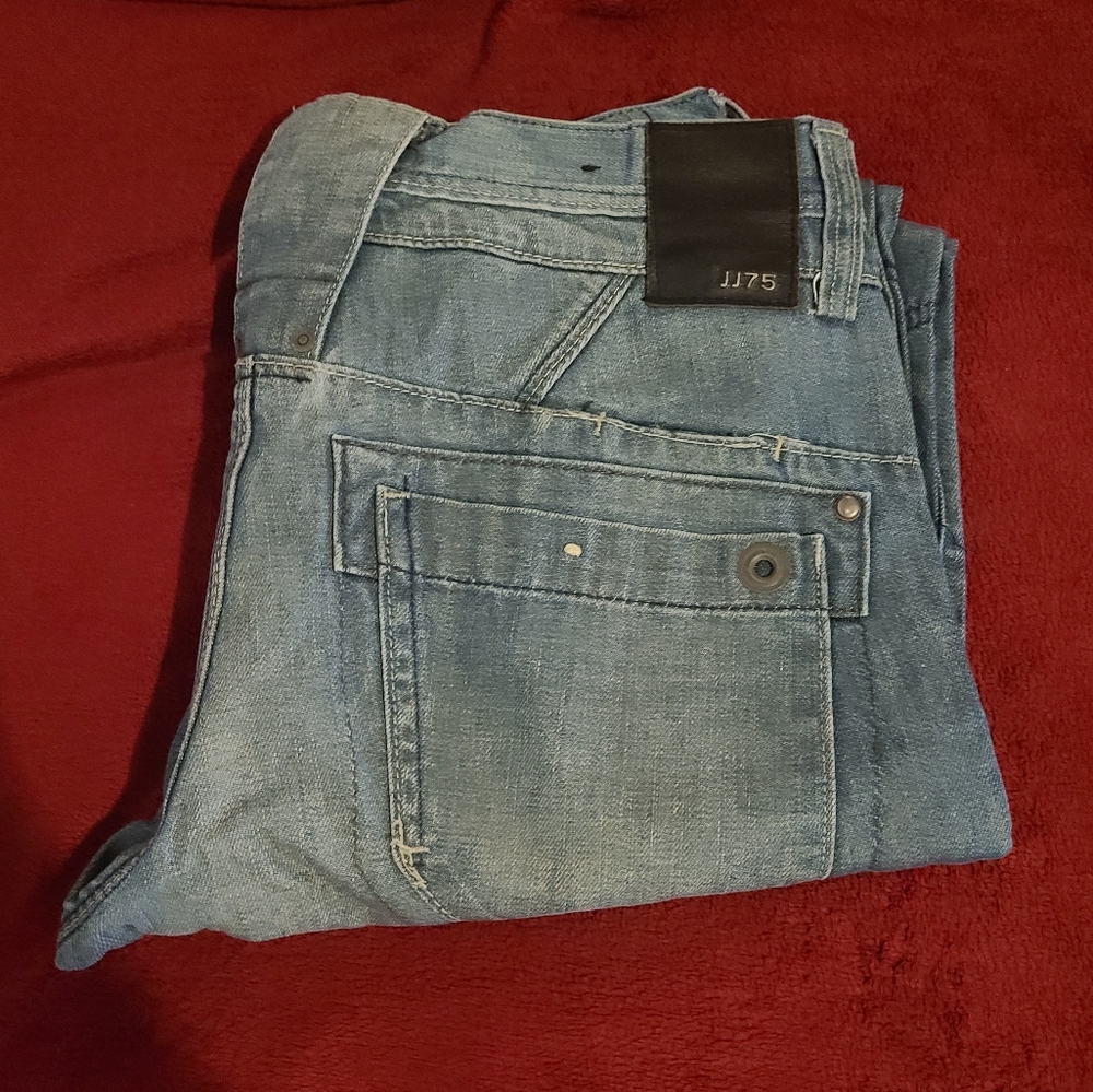 J&J Jeans View 4